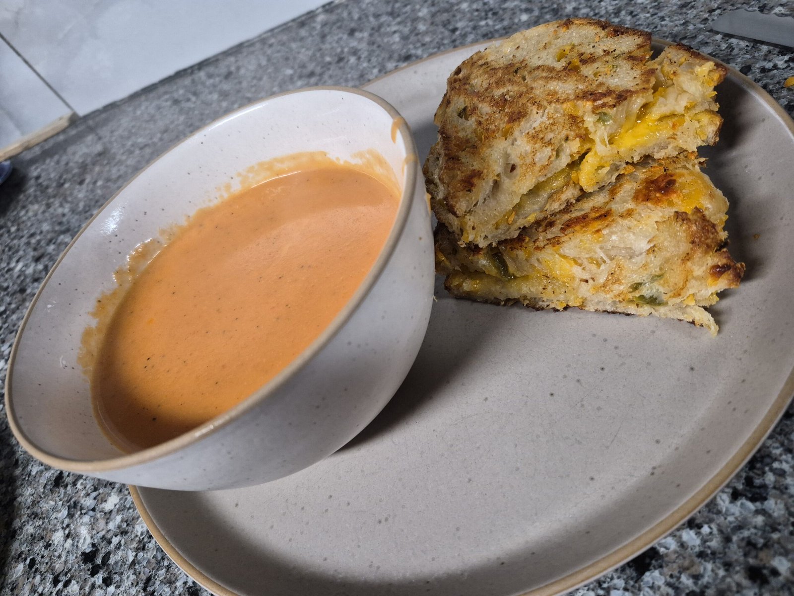 Jalapeno Cheddar Sourdough Bread - Image 3